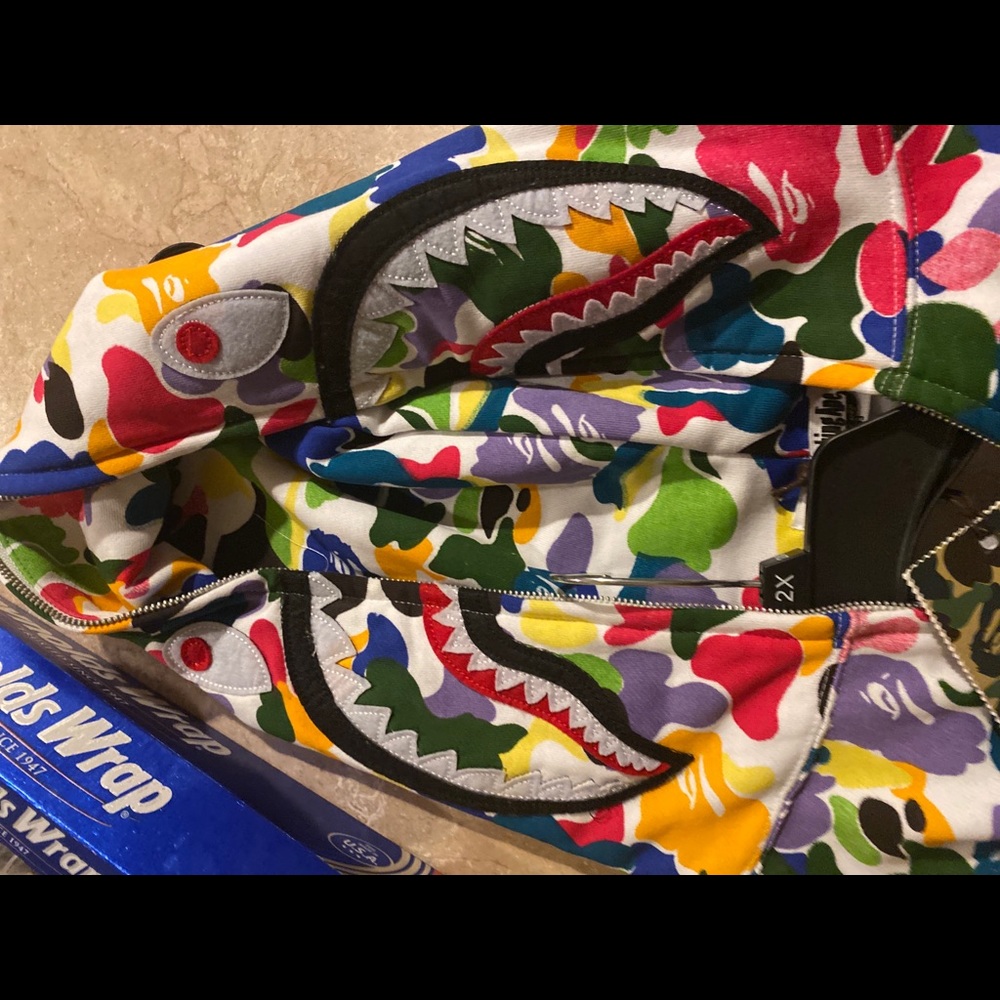 Bape zip up hoodie